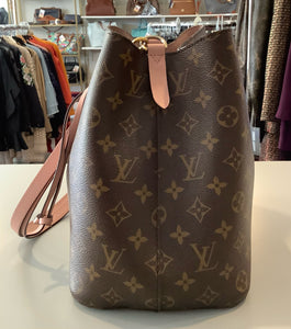 Louis Vuitton NeoNoe Monogram MM Handbag