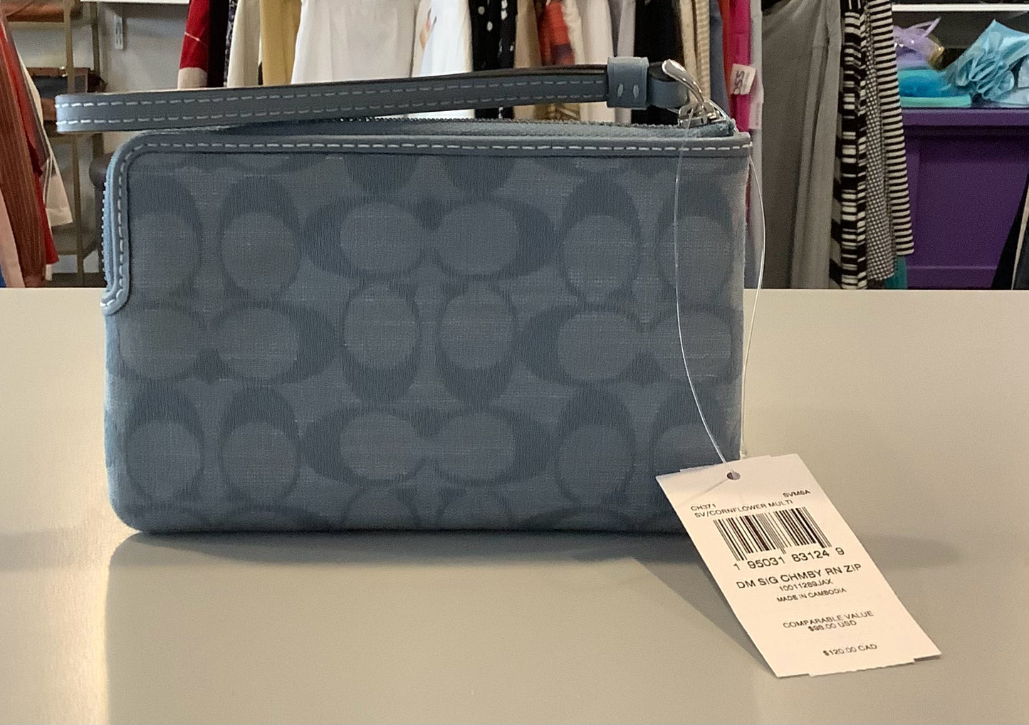 NWT Coach Corner Zip Wrislet Wallet in Cornflower Multi