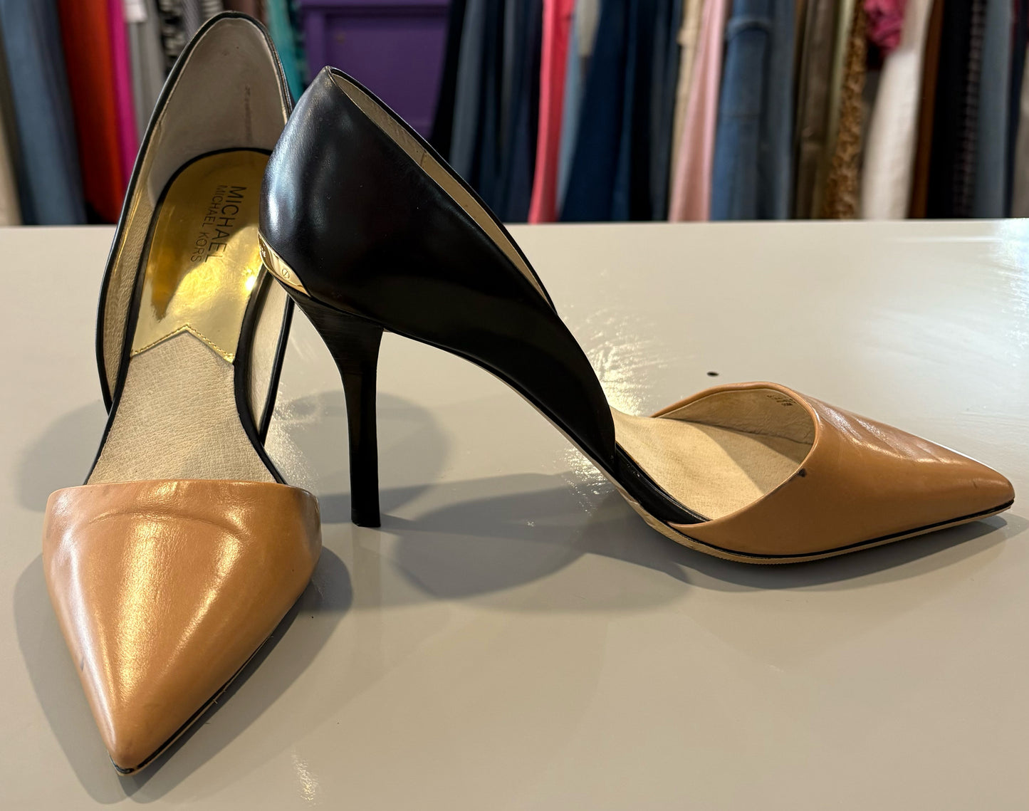 10M Michael Kors Julieta Leather D'Orsay 2-tone Heels