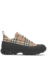 Load image into Gallery viewer, 9.5 Burberry Sneakers