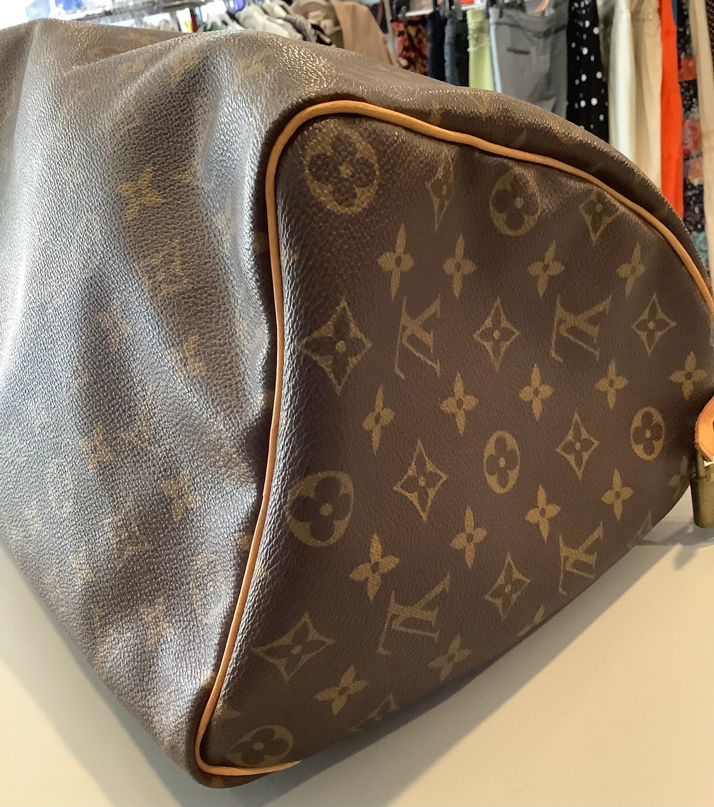 Louis Vuitton Speedy 35