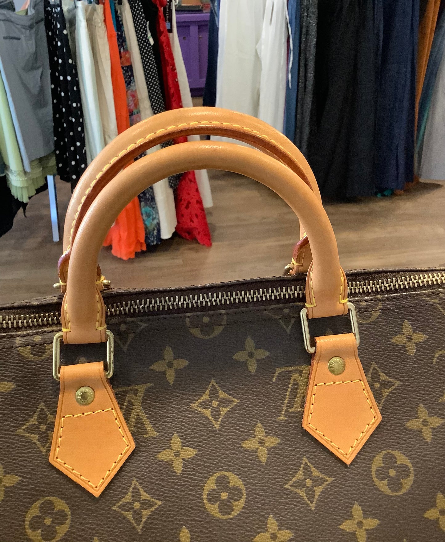 Louis Vuitton Speedy 35