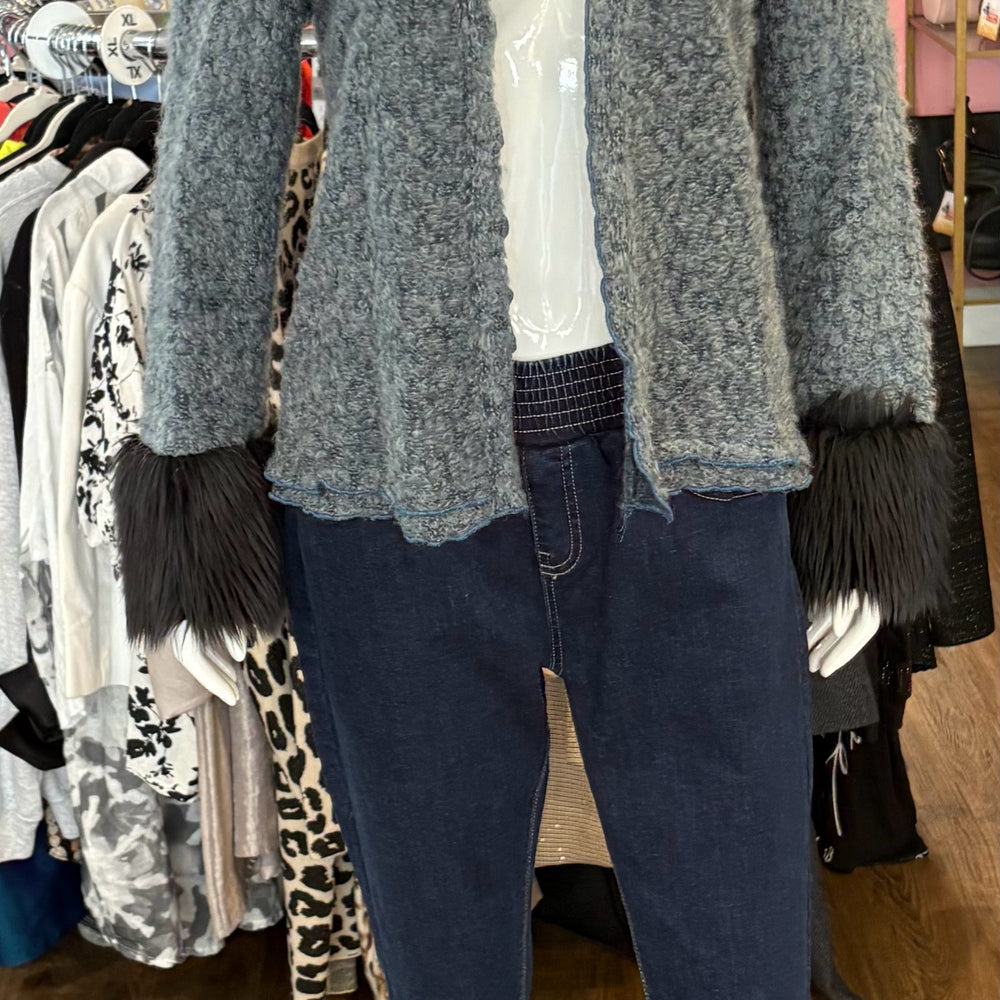 NWOT Connie's MoonLight Faux Fur Fuzzy Cardigan Jacket Size: S