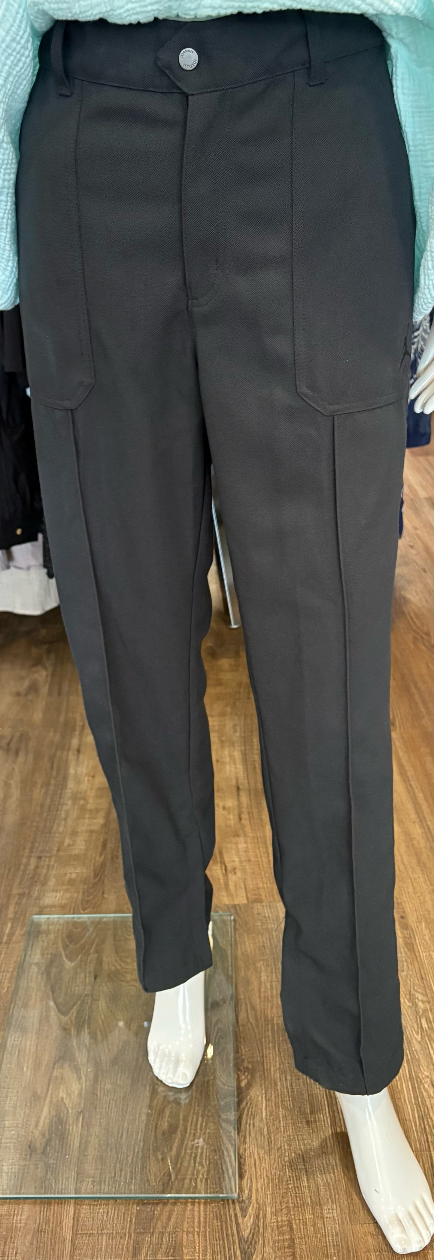 NWT Jordan Woven Black Straight Leg Pants Sz:M
