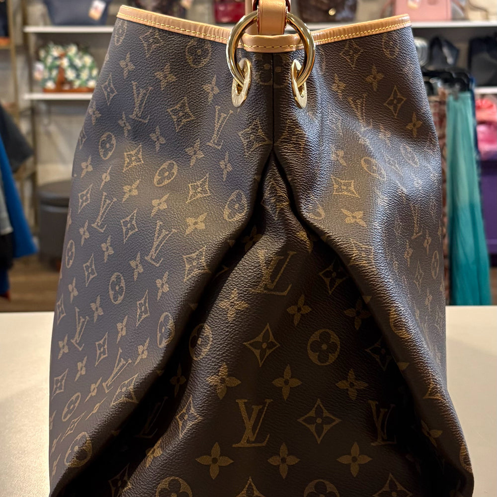 
                      
                        NEW RARE Entrupy Certified Louis Vuitton Artsy MM Monogram Handbag
                      
                    