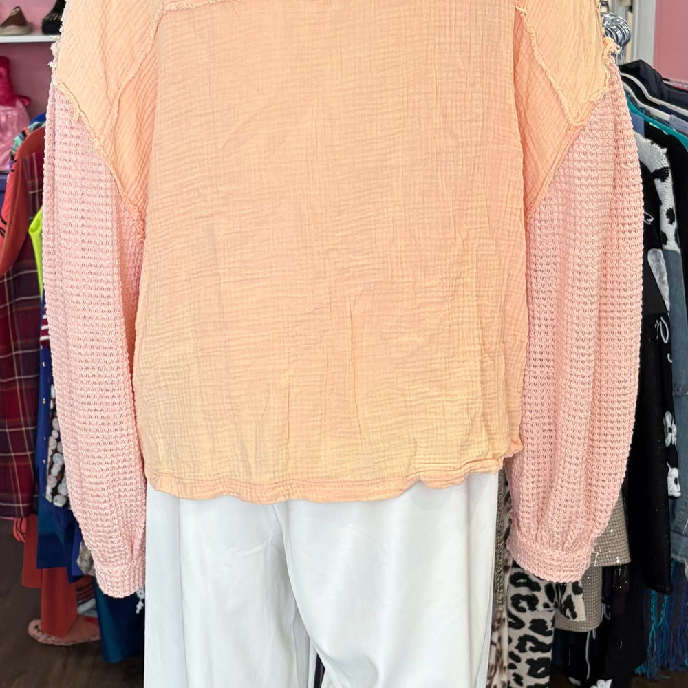 
                      
                        POL 100% Cotton Peach Pink Button Up Sweater Top Size: L
                      
                    