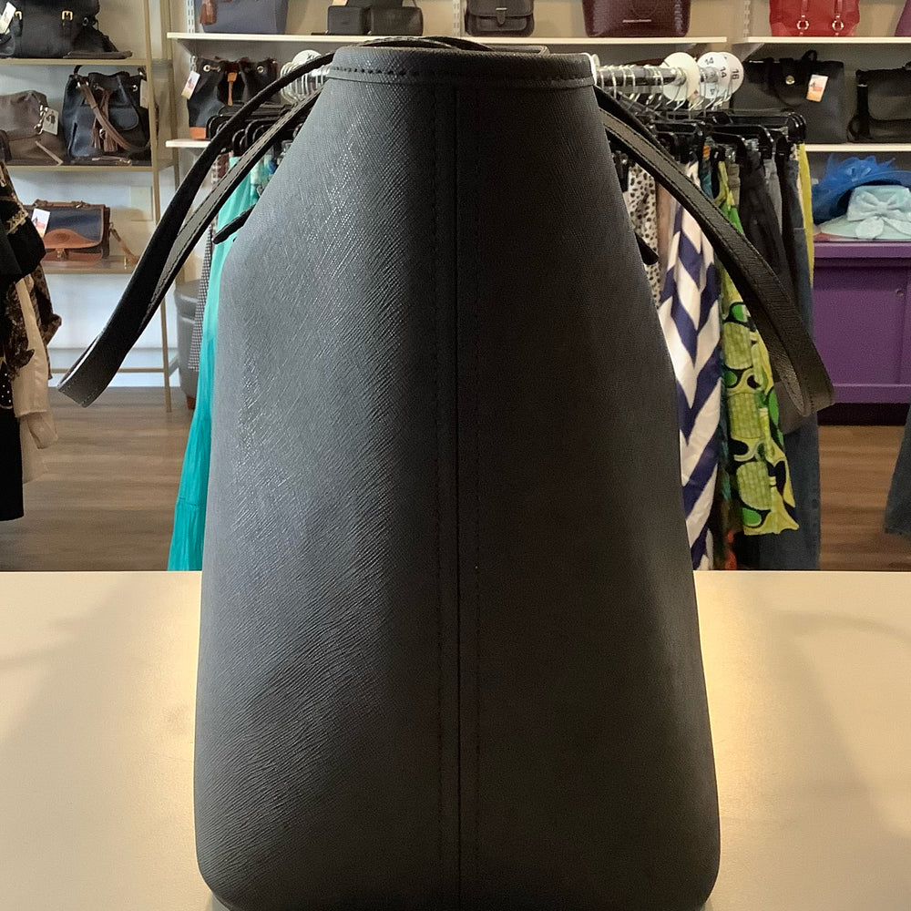 
                      
                        Michael Kors Jet Set Black Saffiano Leather Large Tote with Clip Closure
                      
                    