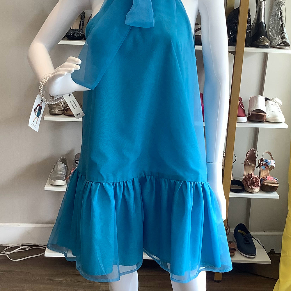 
                      
                        Size L TCEC Sleeveless Dress
                      
                    