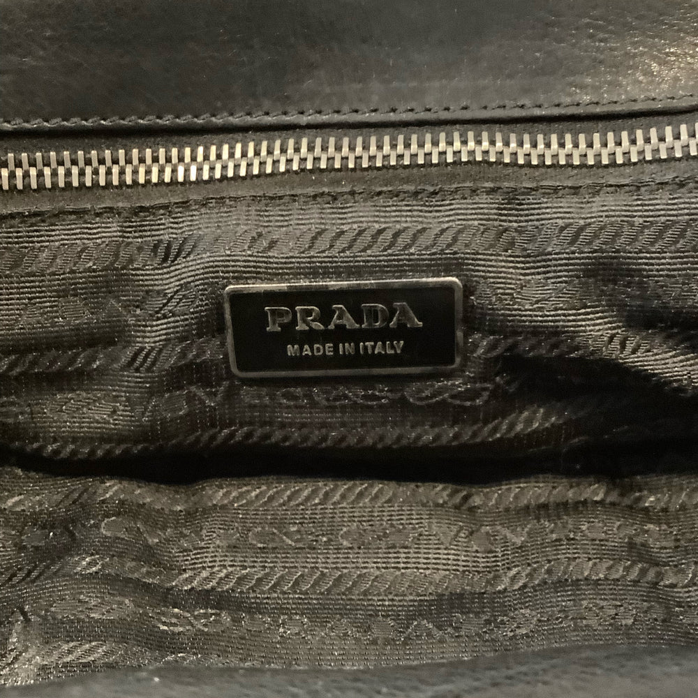 
                      
                        Vintage Prada Black Nylon Lizard Trim Pocket Frame Nero Bag BR2842
                      
                    