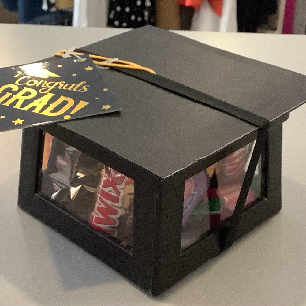 
                      
                        Graduation Candy Gift Box
                      
                    