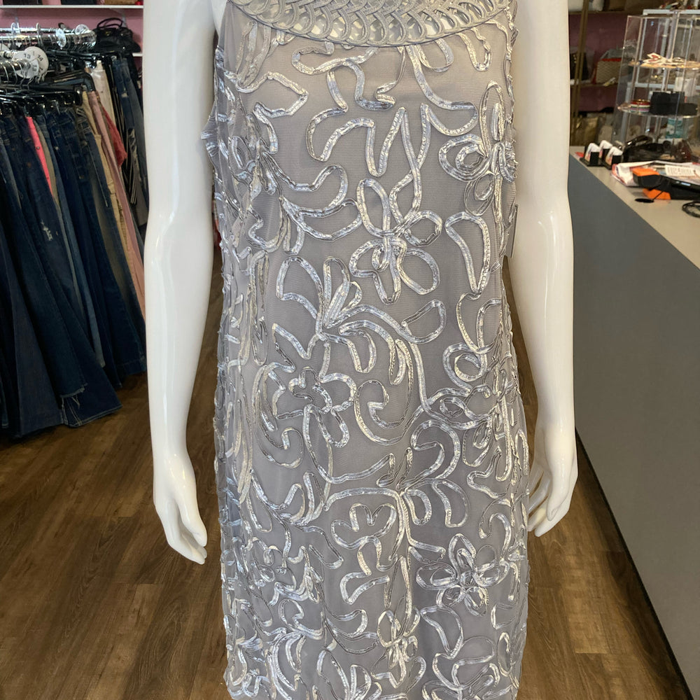 
                      
                        Size 14 J Howard Sleeveless Evening Gown
                      
                    