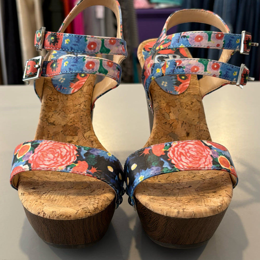 Gianni Bini Gabbyie Platform Heels Size:8M