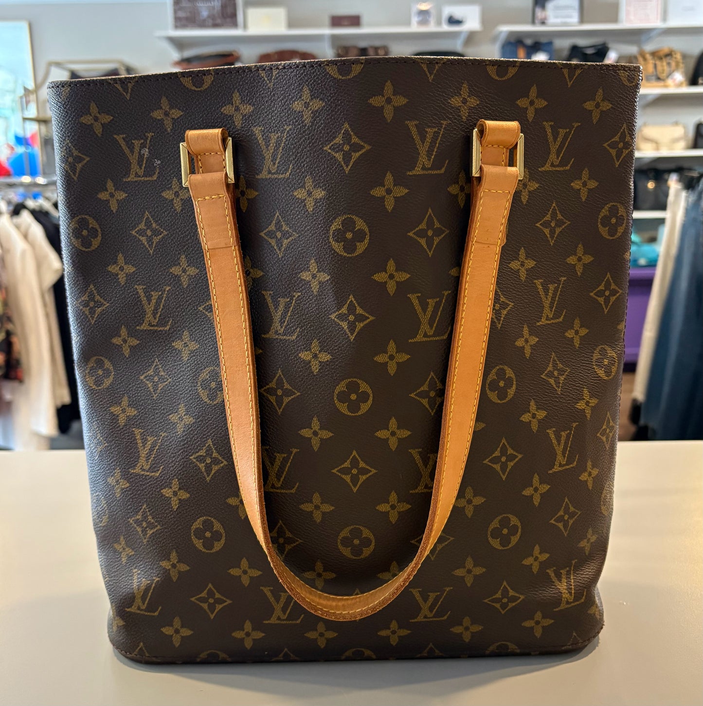 RARE Louis Vuitton Vavin GM Tote