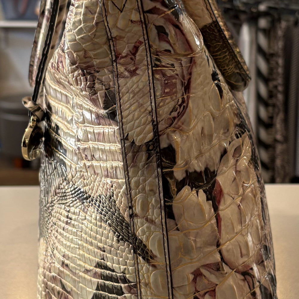 
                      
                        RARE Brahmin Eden Garland Melbourne Large Duxbury Satchel
                      
                    