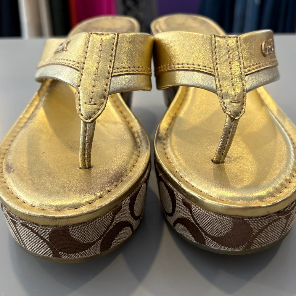 RARE Coach Jody Wedge Sandals Size:8B