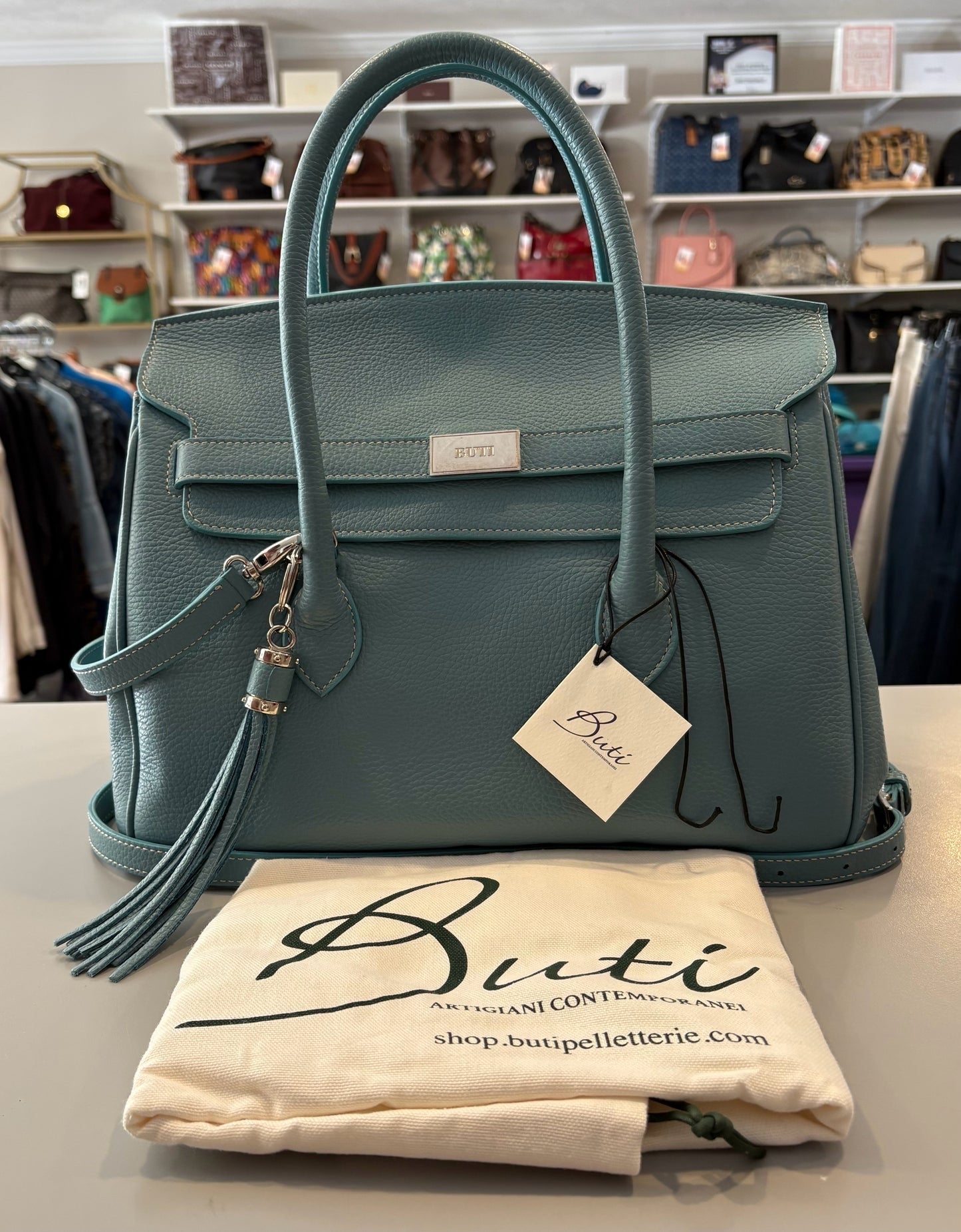 RARE Buti Pelletterie Capri 30 Alce Stampato in Light Teal