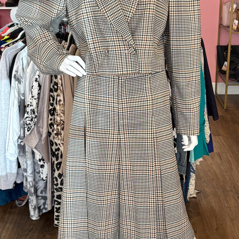 NWOT I.N.C Plaid Double Breasted Blazer & Gaucho Shorts Set Size: L (10)