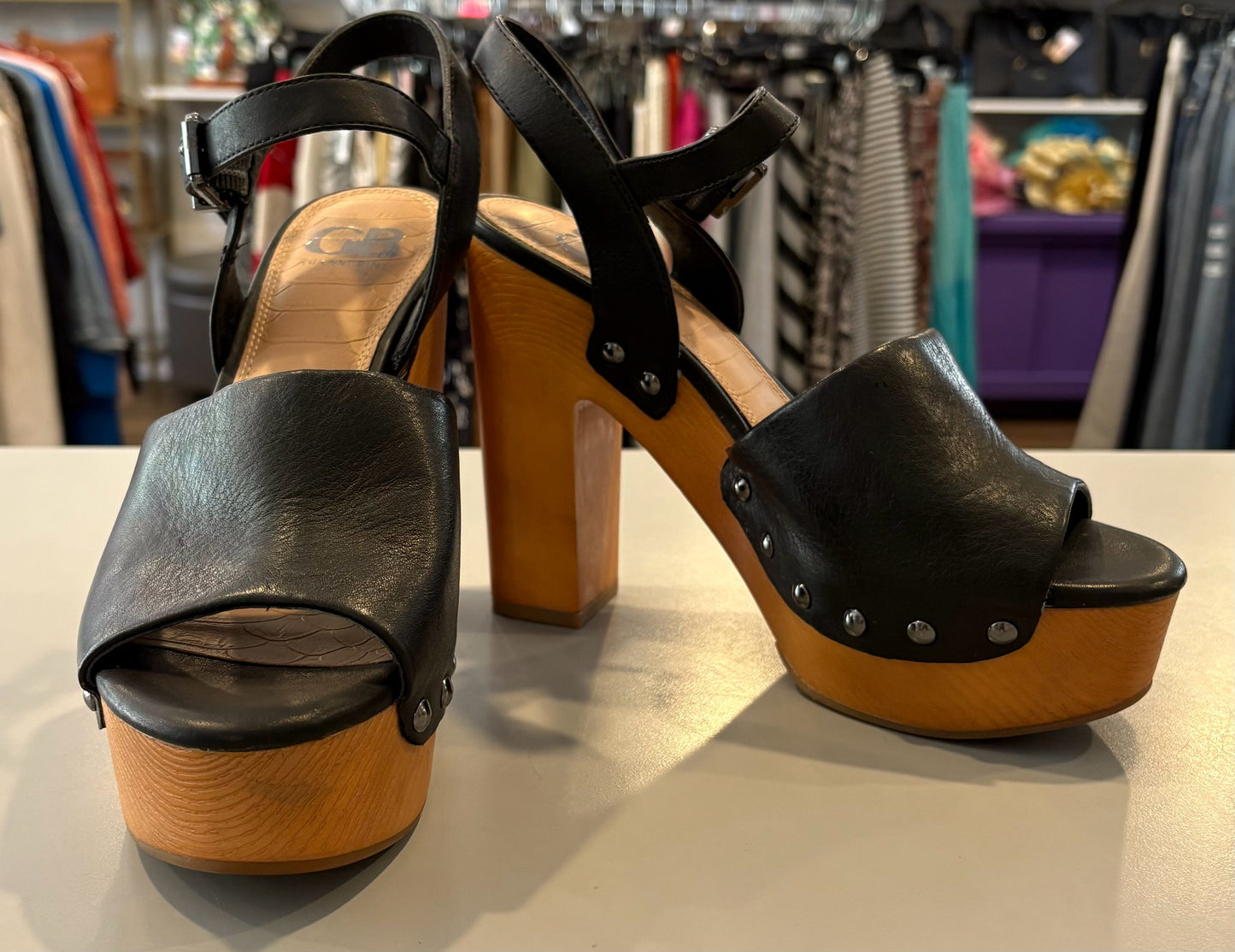 Gianni Bini Meri-Cana Black Studded Platform Sandals Size:8.5M