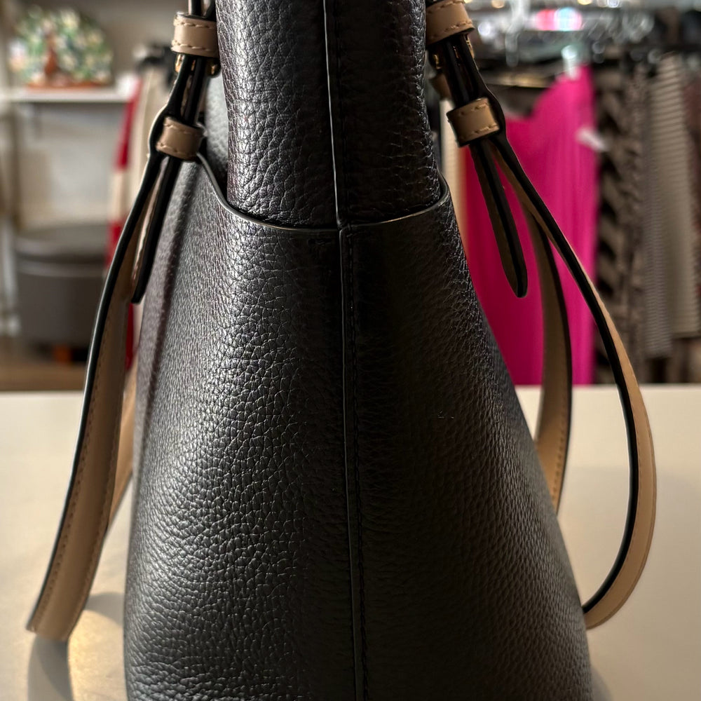 
                      
                        Michael Kors Bedford Black & Beige Medium Top Zip Pocket Tote
                      
                    