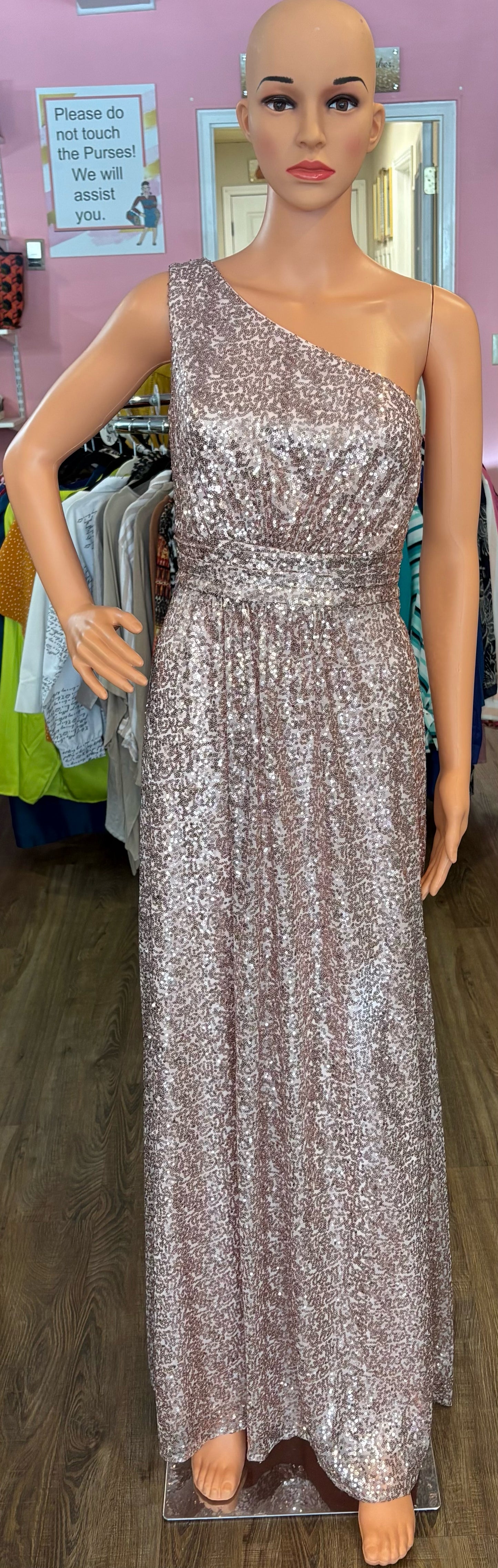 David's Bridal One Shoulder Allover Rose Gold Sequined Bridesmaid Dress Size:4 Sweet Purseonality David's Bridal One Shoulder Allover Rose Gold Sequined Bridesmaid Dress Size:4 Sweet Purseonality