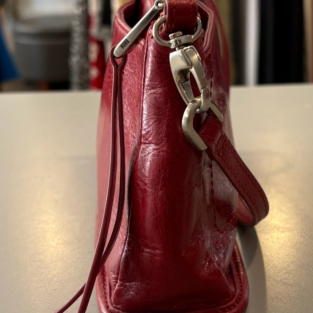 
                      
                        HOBO International Cadence Cardinal Convertible Leather Crossbody
                      
                    