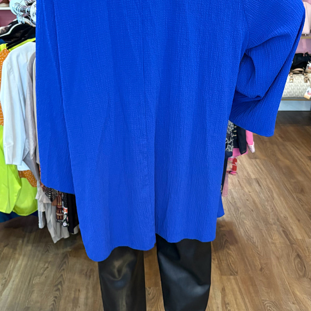 
                      
                        Calessa Royal Blue Button Up Top Size:2X
                      
                    