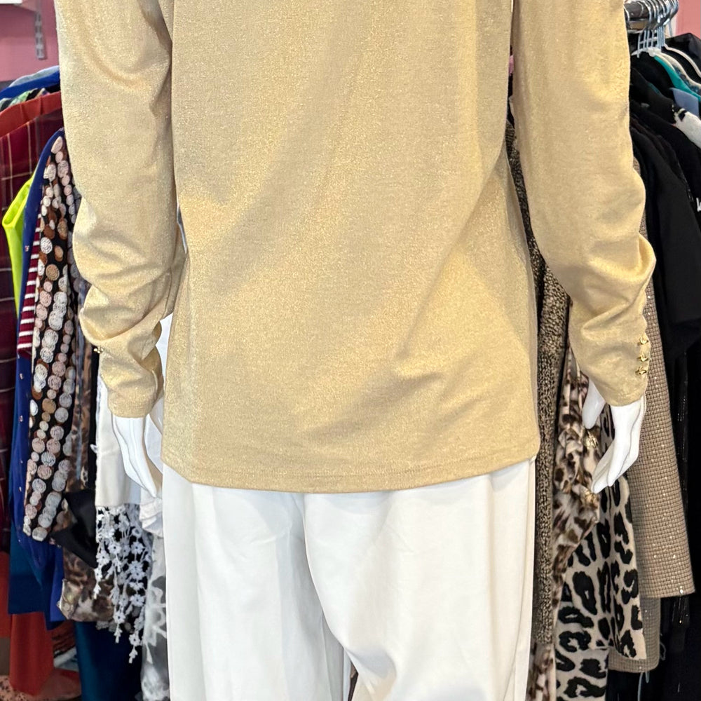 
                      
                        Liz Claiborne Gold Shimmer Long Sleeved Sweater Top Size:L
                      
                    