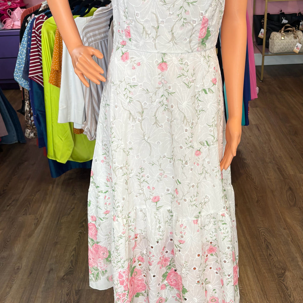 
                      
                        Floral Square Neck Sleeveless Dress Size:M
                      
                    