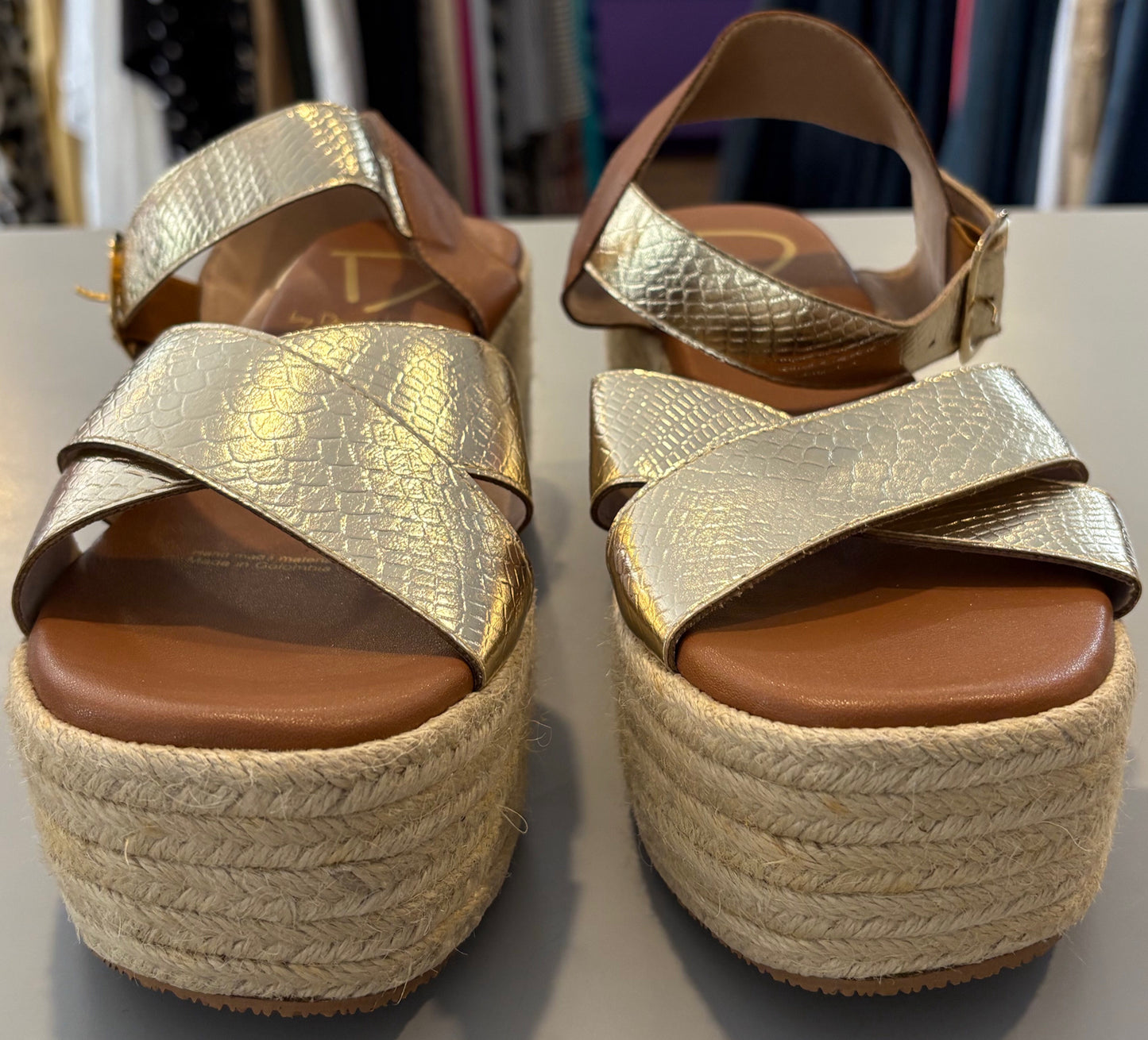 D By David Isaac Noe Gold Platform Espadrille Wedge Sandals Size:39