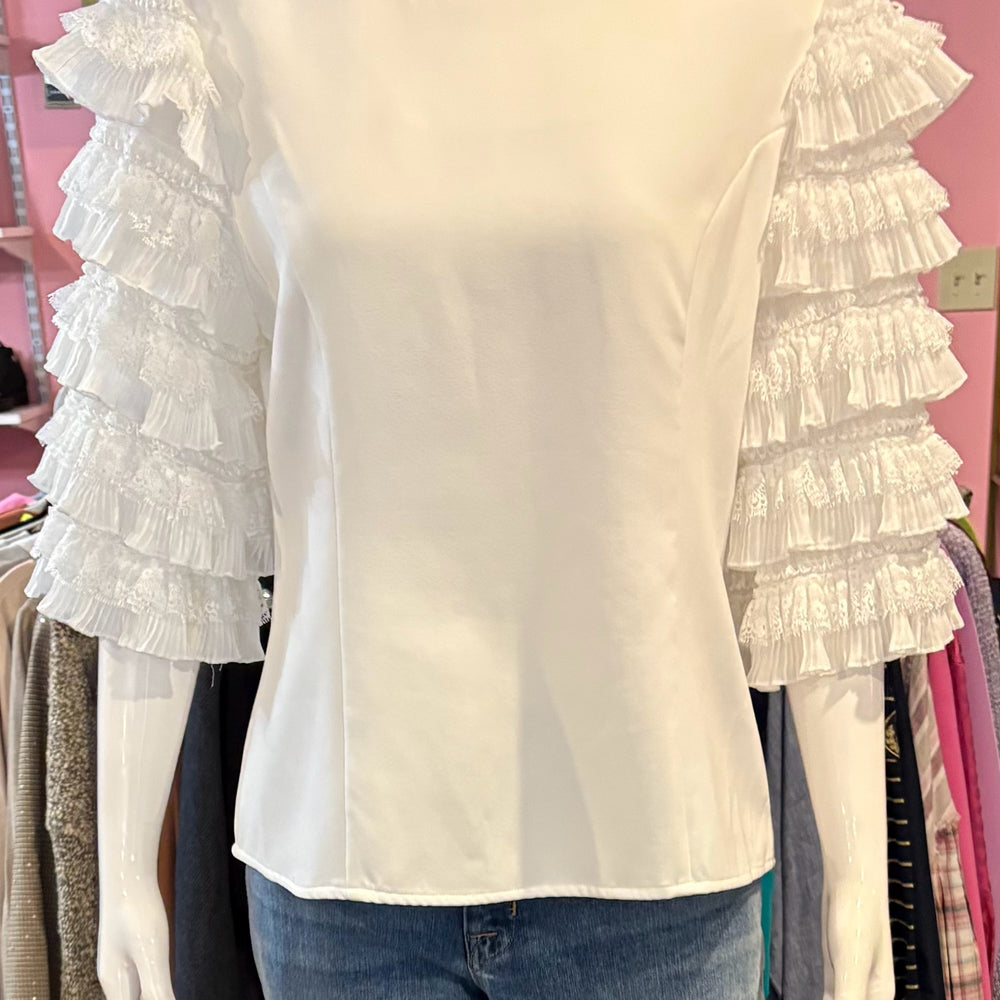 NWOT Gracia White Ruffle Sleeved Blouse Size: L