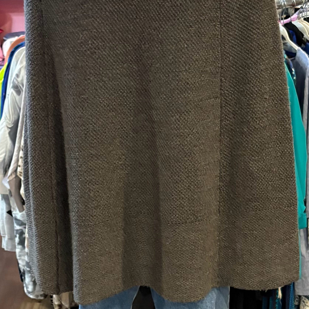 
                      
                        NWOT Ralph Lauren 100% Merino Wool Dark Grey Cape Poncho Sweater
                      
                    