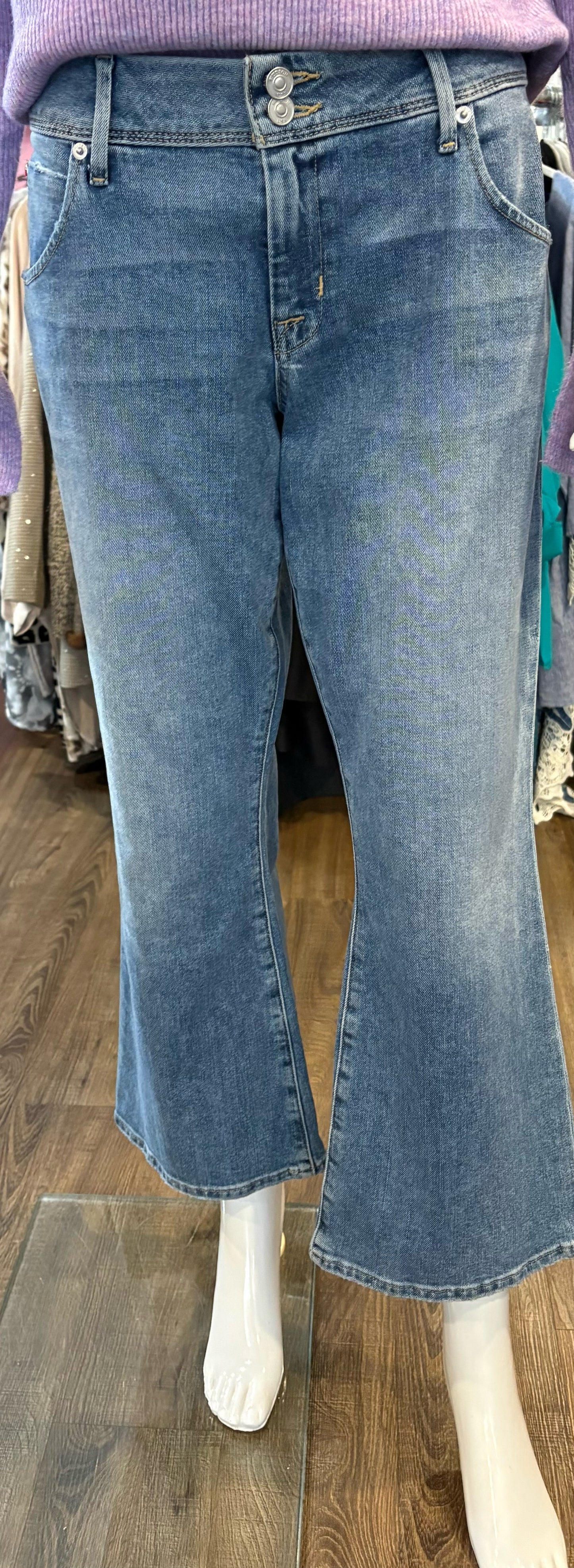 NWOT Hudson Collin Midrise Bootcut Crop Jeans Size: 32