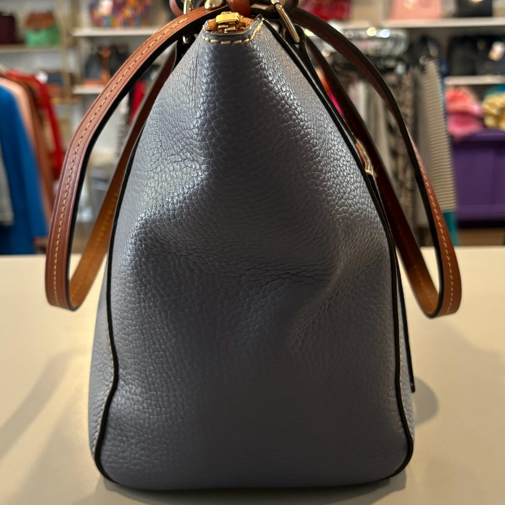 
                      
                        RARE NWT Dooney & Bourke Pebble Grain Maxine Tote in Midnight Blue
                      
                    