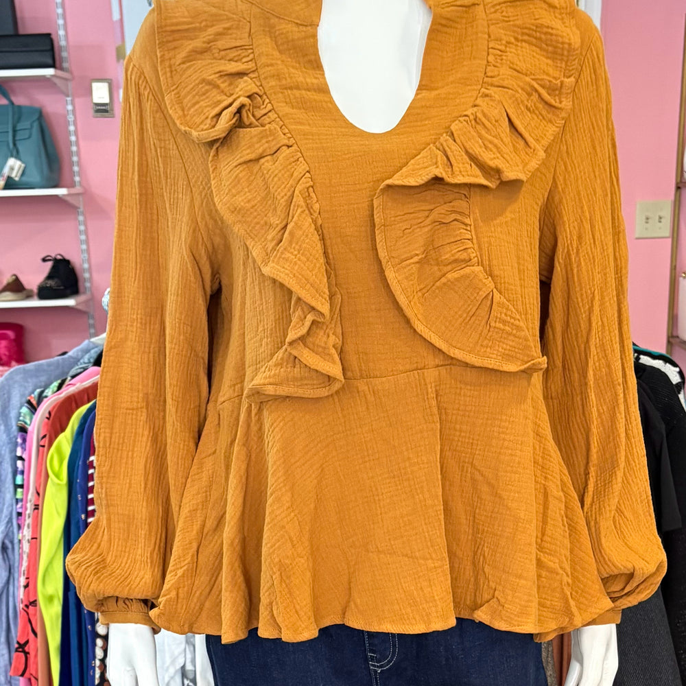 NWT AndTheWhy Ruffle Front Blouse in Camel Size: M