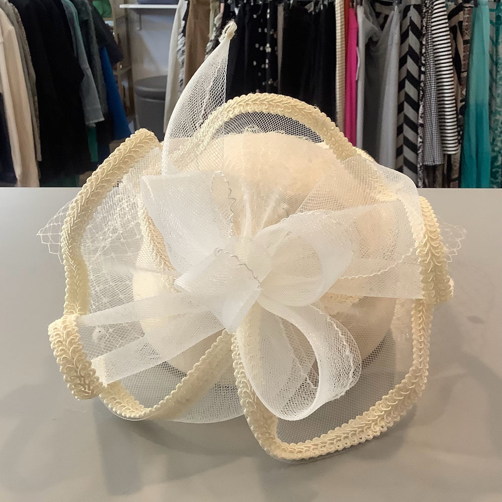 White 100% Wool Dress Hat