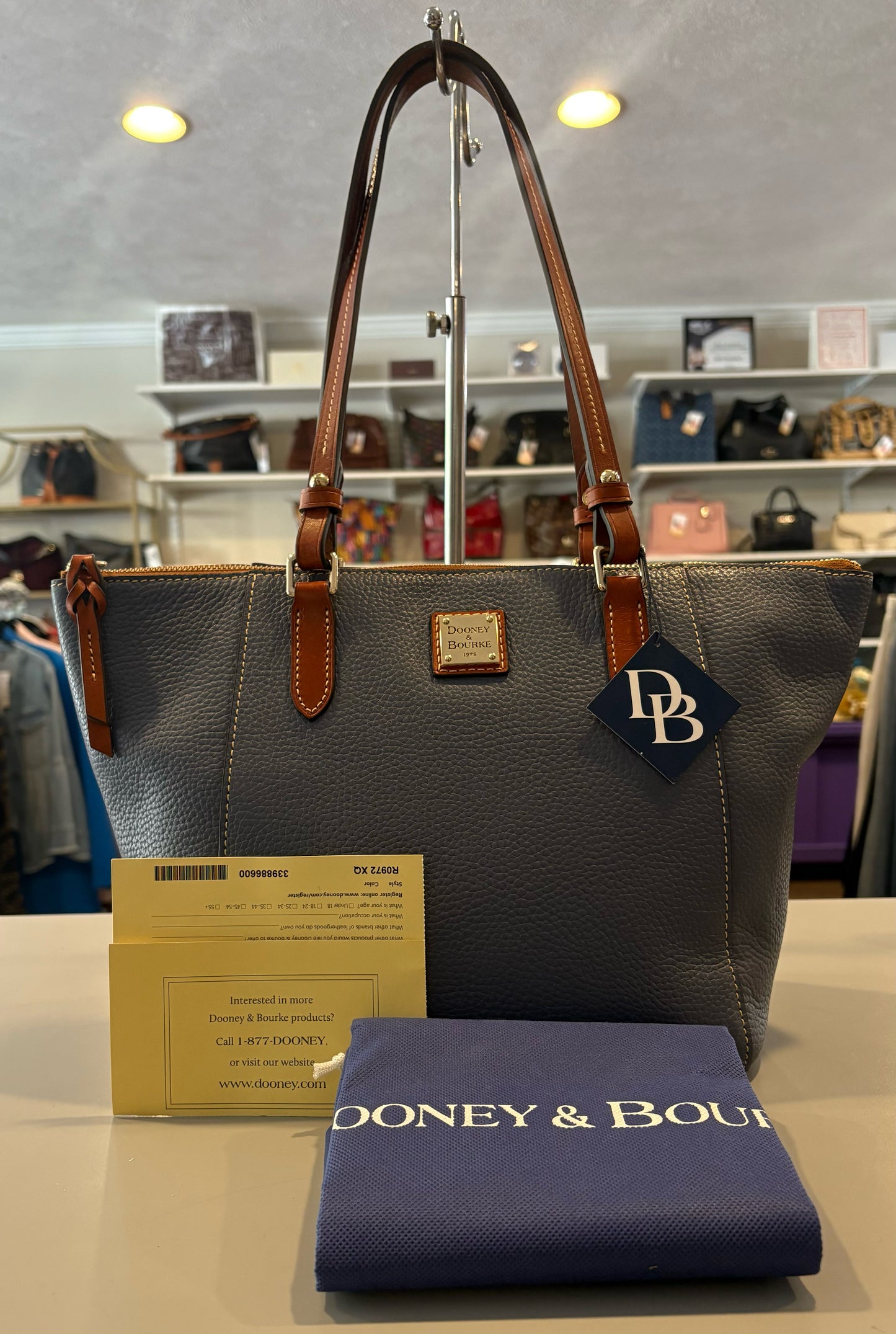 RARE NWT Dooney & Bourke Pebble Grain Maxine Tote in Midnight Blue