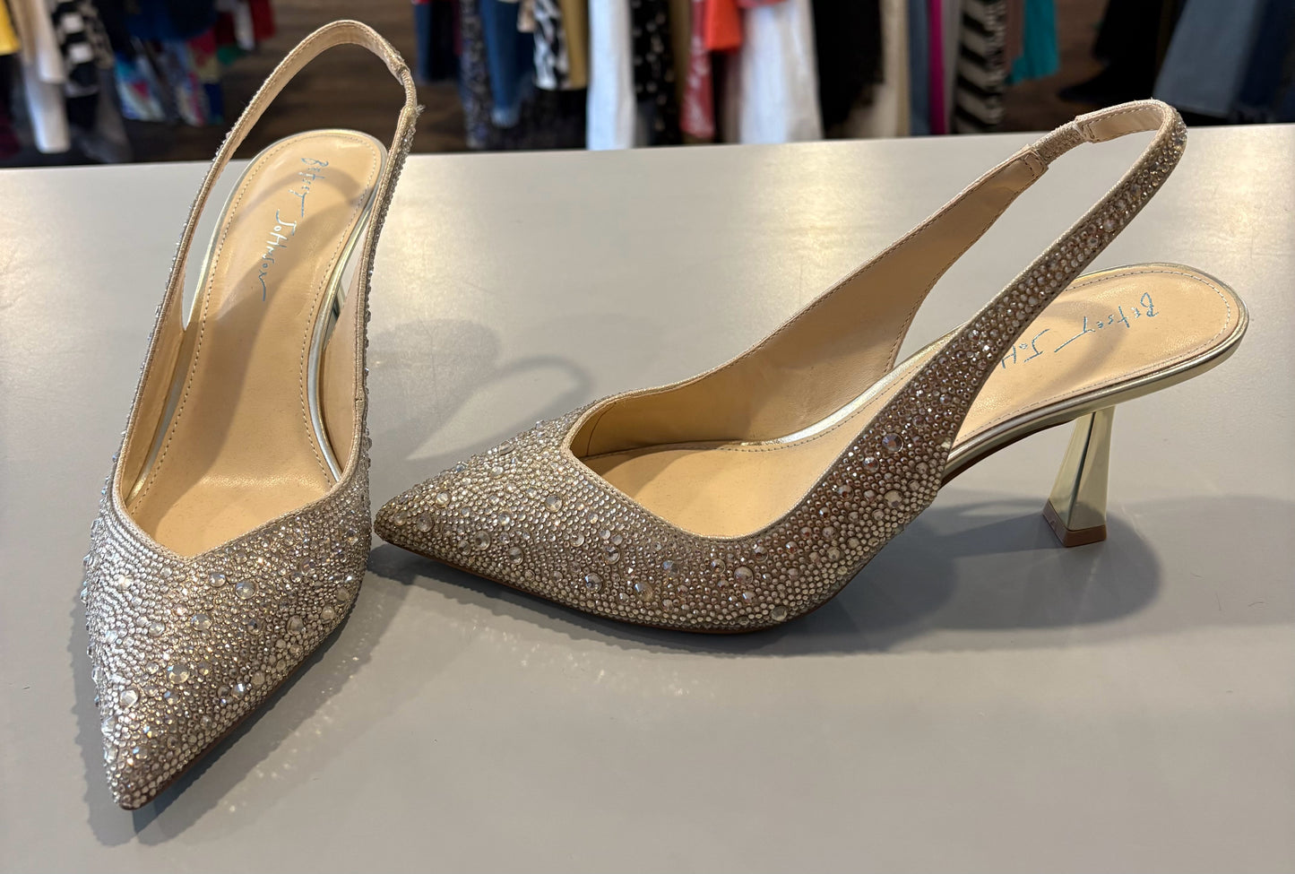 8.5M Betsey Johnson Heels