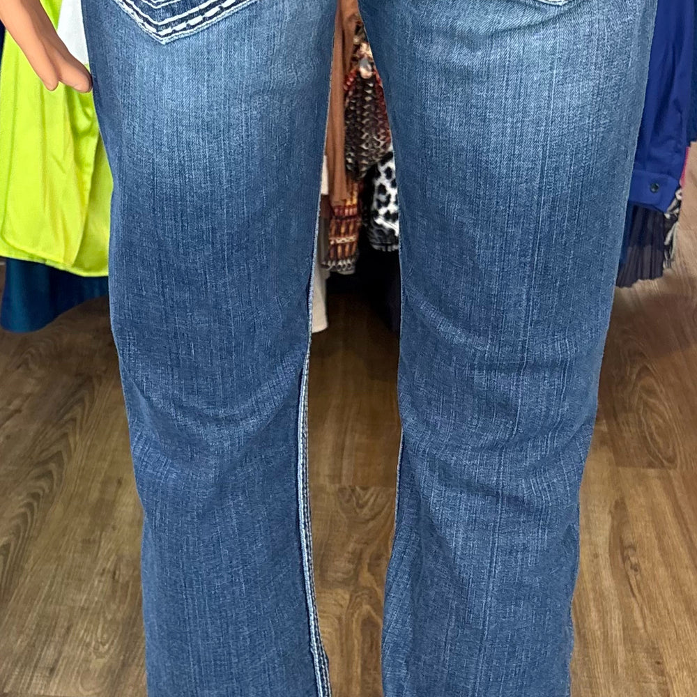 
                      
                        BKE Denim Payton Bootcut Distressed Jeans Size: 28R X 31.5
                      
                    