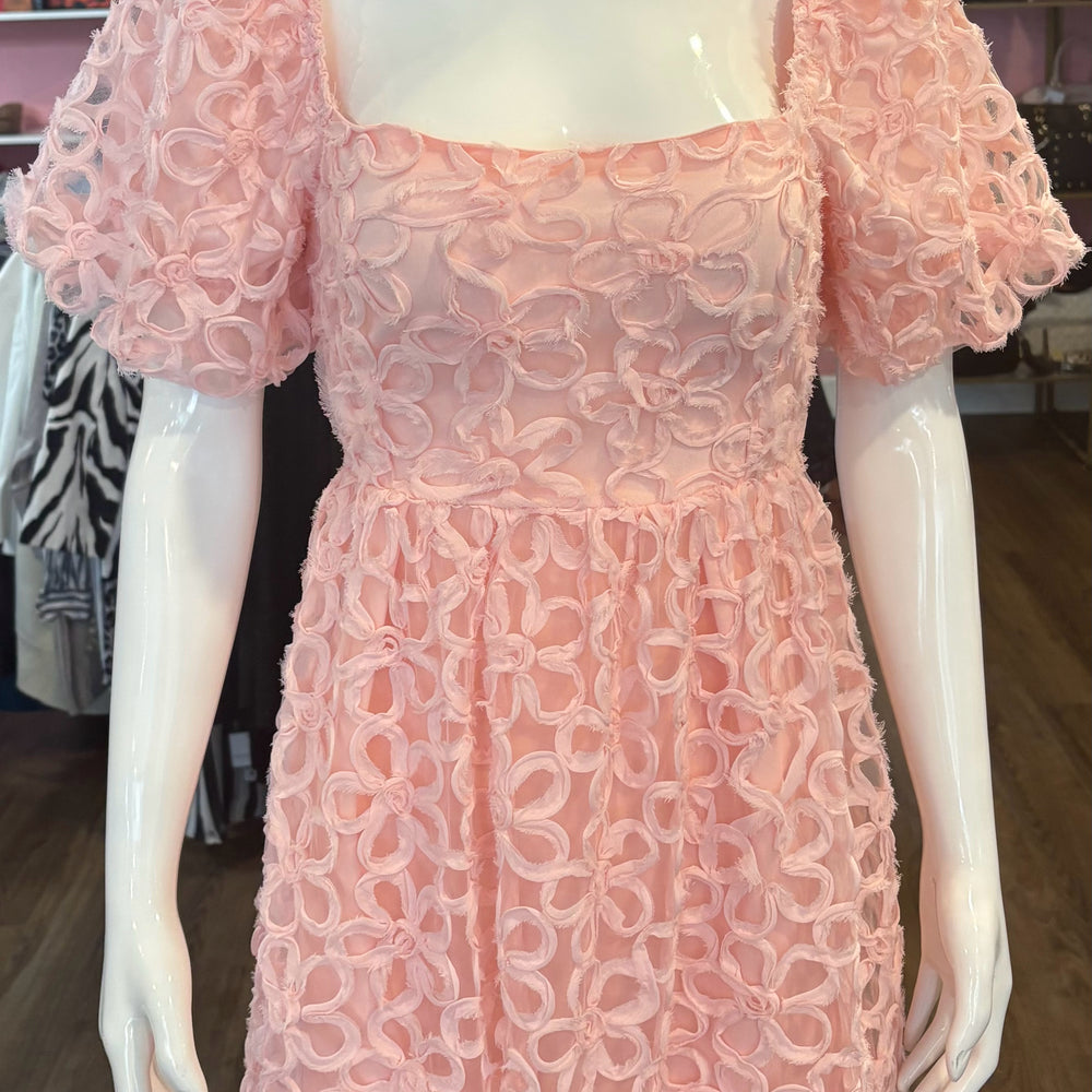 
                      
                        Size L She + Sky Half Puff Sleeve Flower Mesh Dress
                      
                    