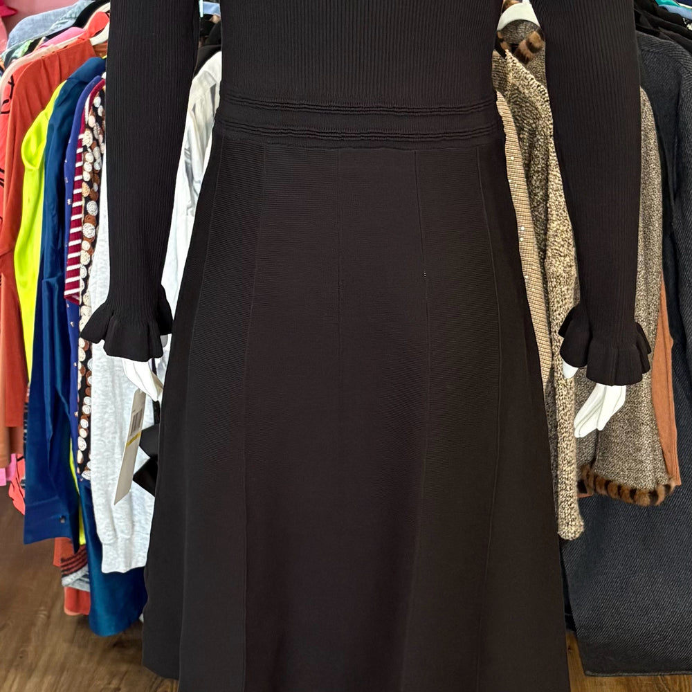 
                      
                        NWT Nina Leonard Black Sweater Dress Size: M
                      
                    