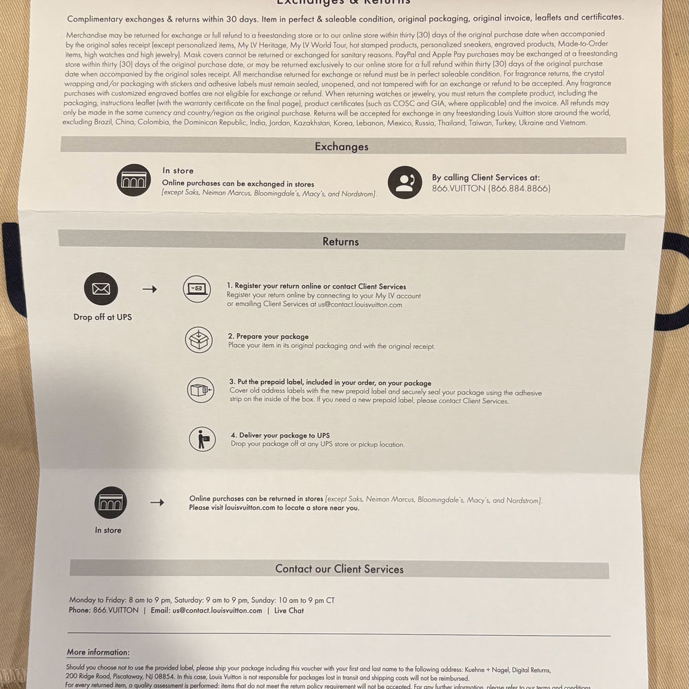 
                      
                        NEW RARE Entrupy Certified Louis Vuitton Artsy MM Monogram Handbag
                      
                    