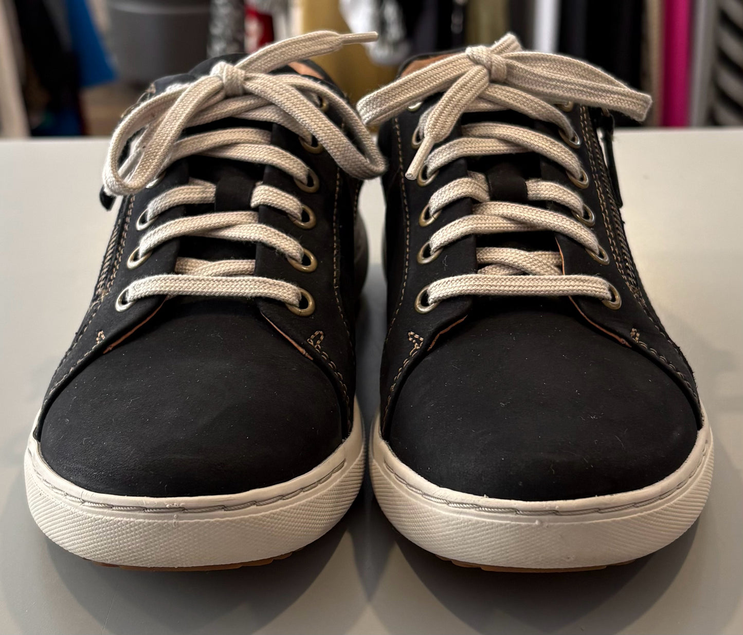 Clarks Nalle Lace Navy Nubuck Sneakers Size: 7.5M