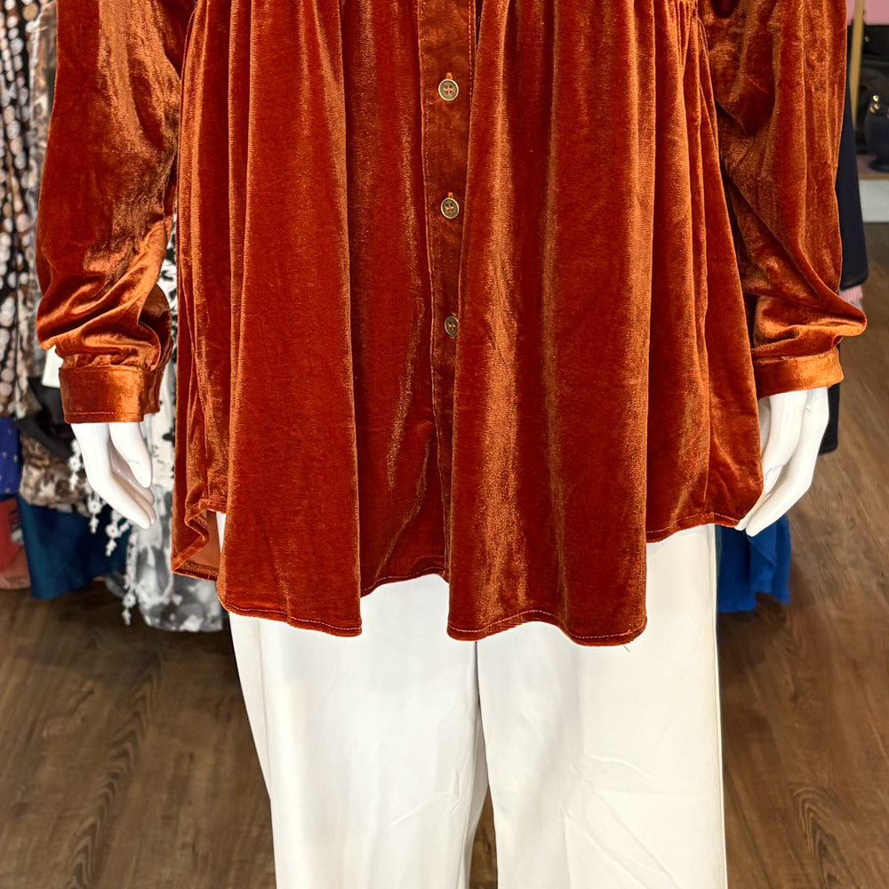 NWT Umgee Dark Orange Velvet Button Up Top Size: L