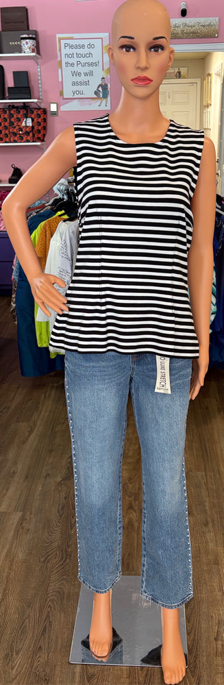 
                      
                        Ralph Lauren Black & White Striped Sleeveless Top Size: Petite Large
                      
                    