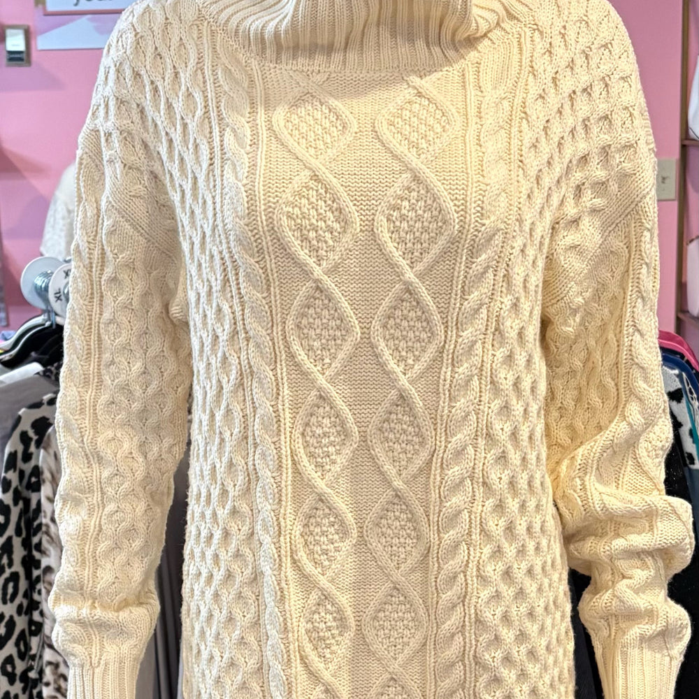 
                      
                        NWOT Stellah Ivory Chunky Turtleneck Sweater Dress Size: M
                      
                    