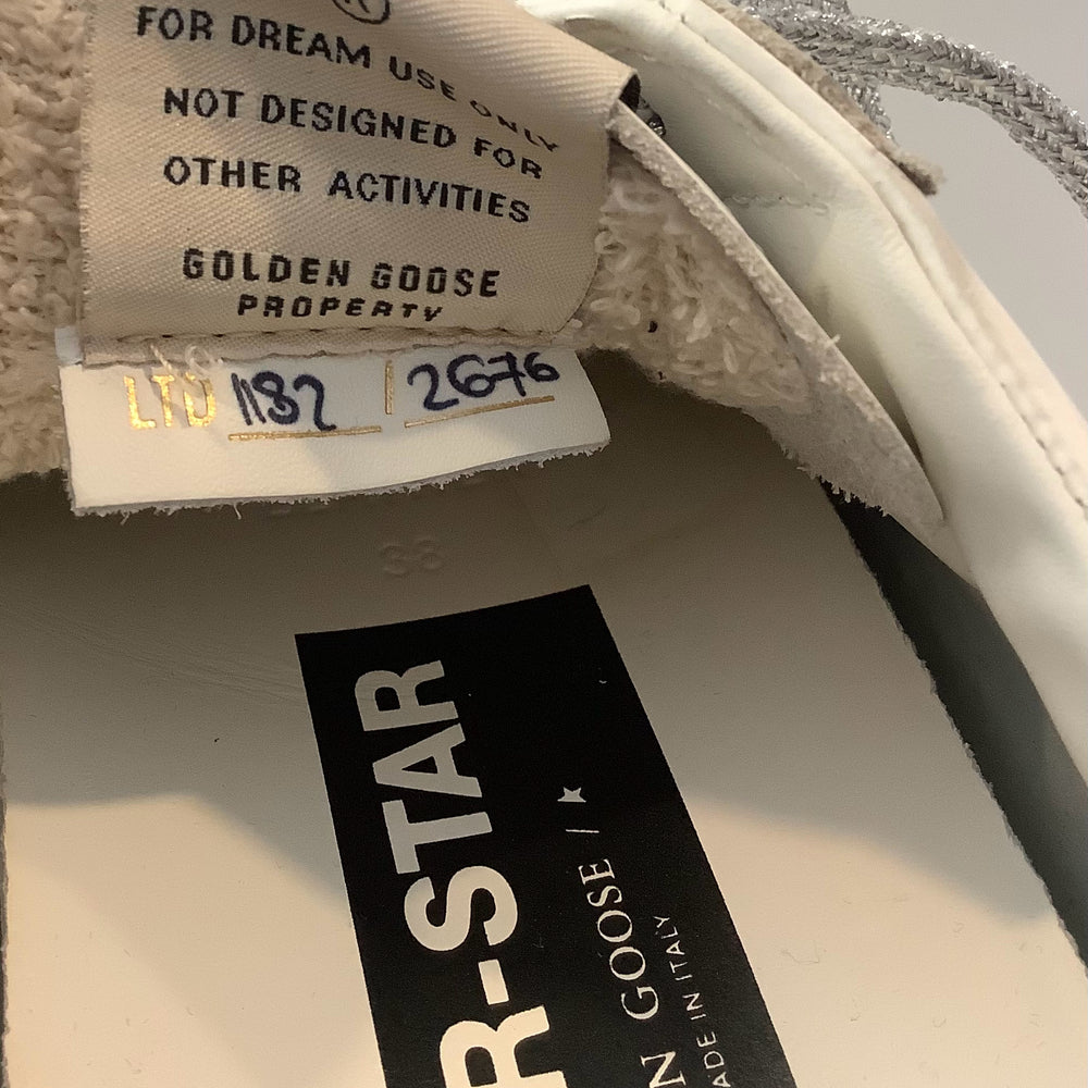 
                      
                        Golden Goose Super Star Leather Glitter Sabot Mule Sneakers Sz: 38
                      
                    