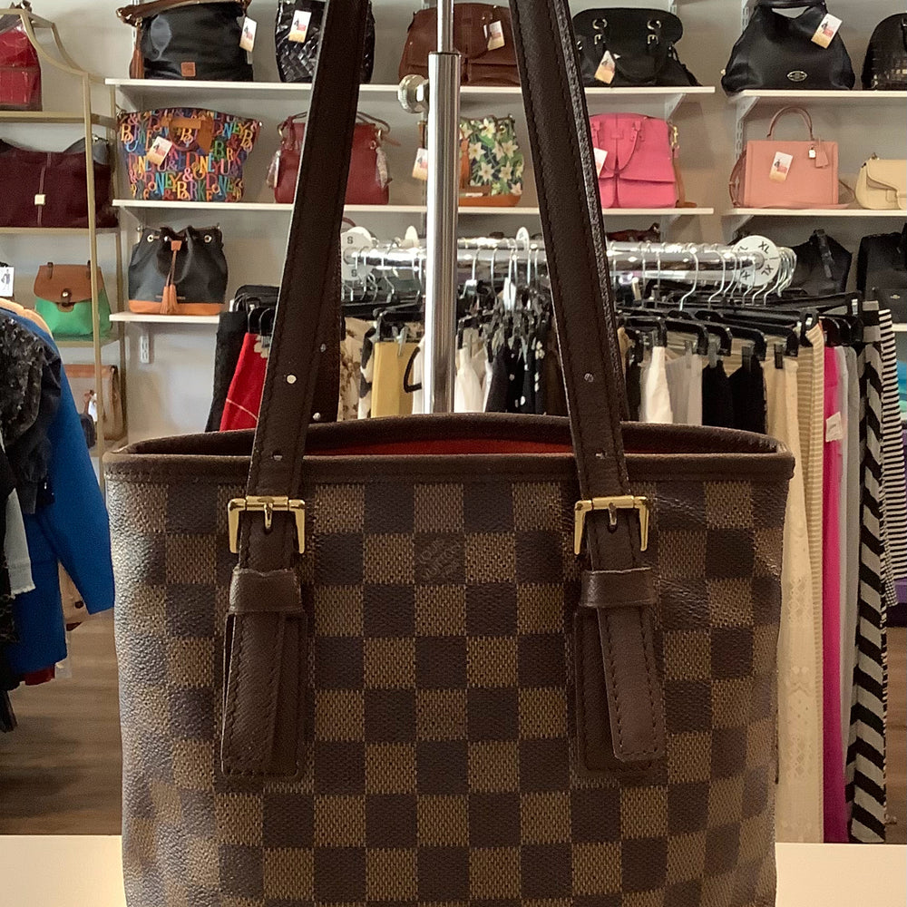 Louis Vuitton Damier Canvas Marais Bucket Bag