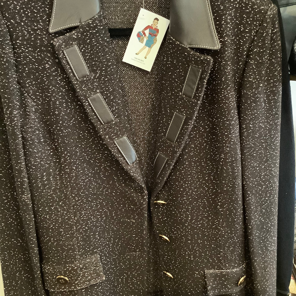 St John Suit