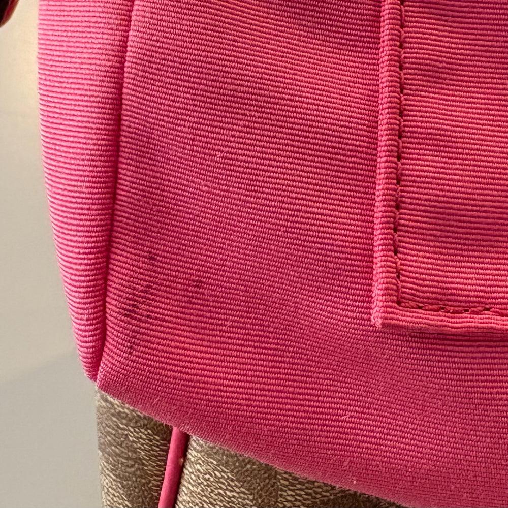 
                      
                        Coach Signature Mini Bennett Satchel Crossbody in Khaki Cerise SN:F36702
                      
                    