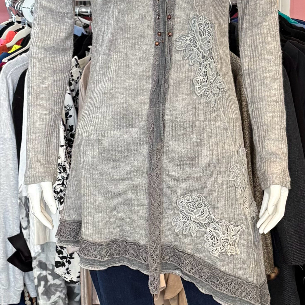 NWT Pretty Angel Grey Asymmetrical Sweater Top Sz: S